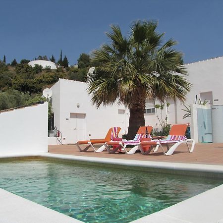 Casa Los Dos (Adults Only) Sayalonga Exterior photo