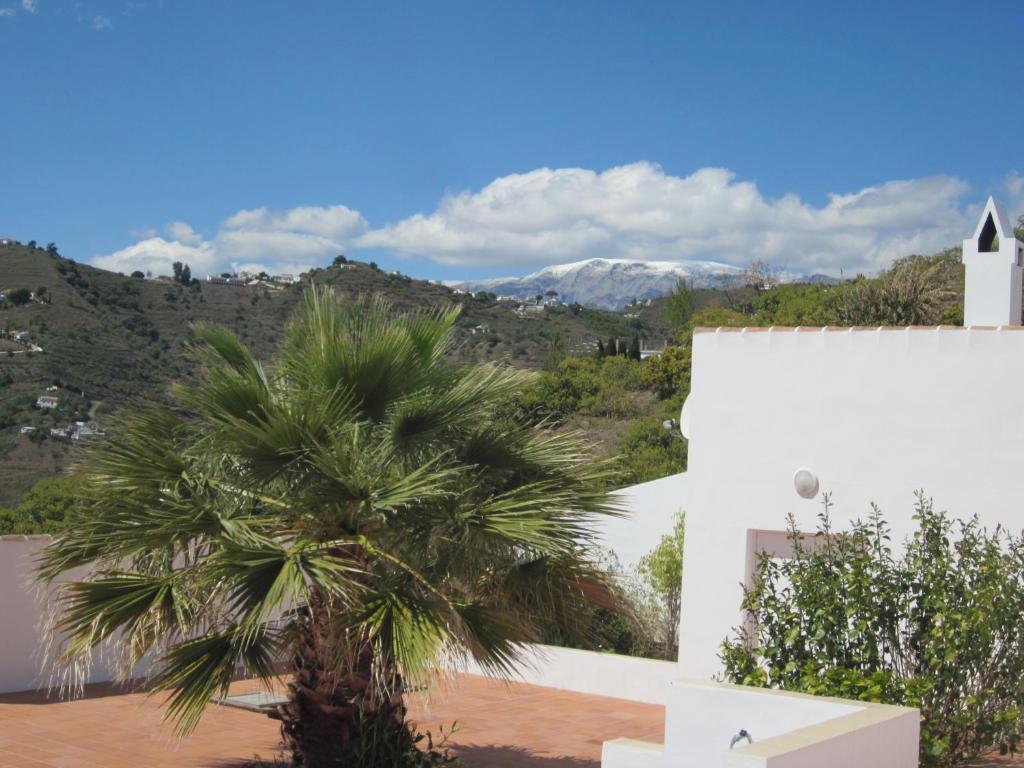 Casa Los Dos (Adults Only) Sayalonga Exterior photo