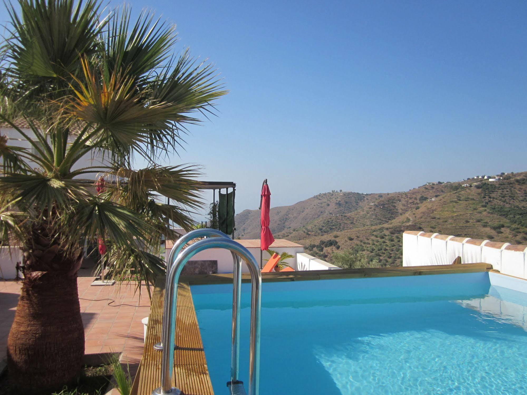 Casa Los Dos (Adults Only) Sayalonga Exterior photo